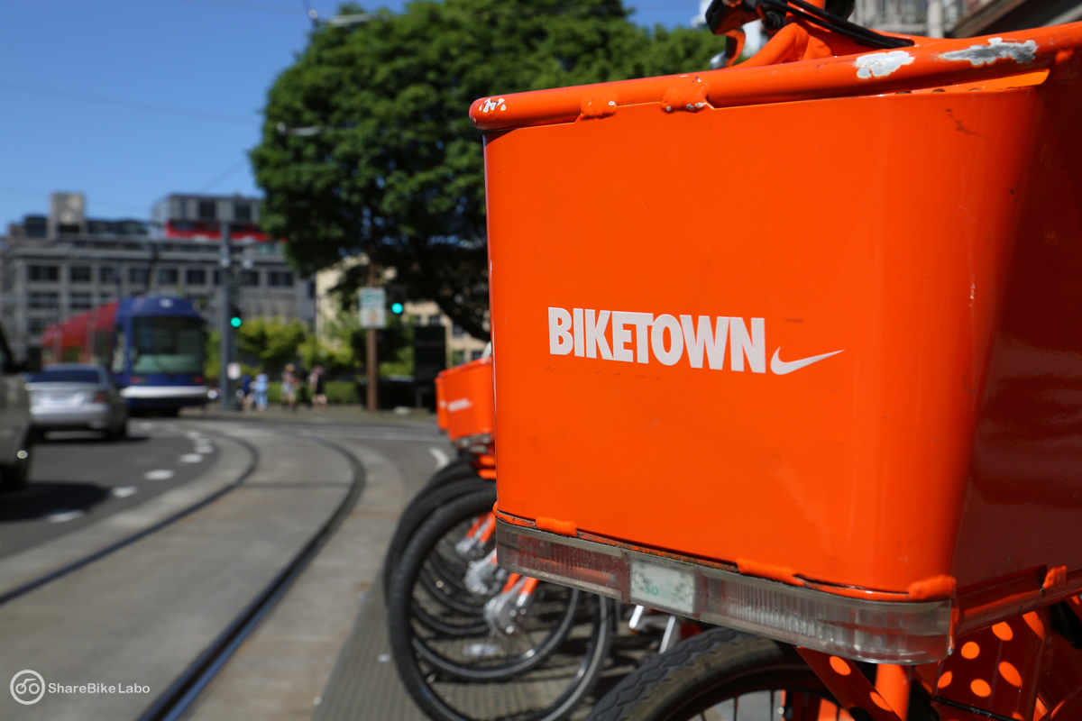 BIKETOWNとオレンジの組み合わせはカッコいい。